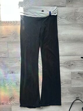 Victoria’s Secret Fold Over Flared Leggings